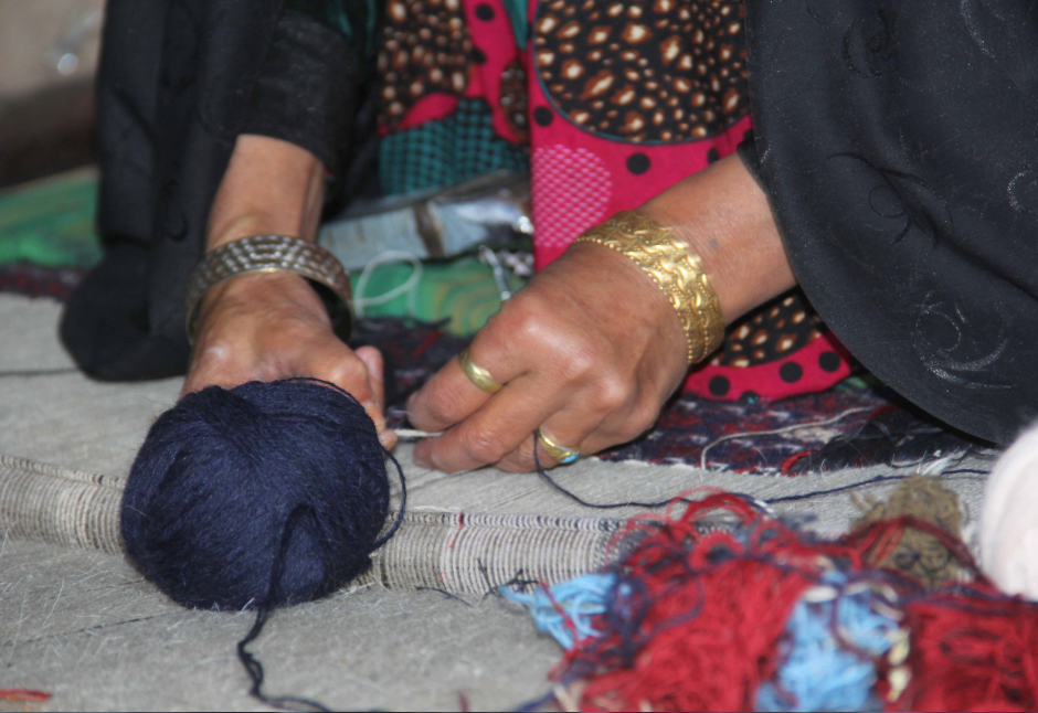 Silk Carpet Weaving